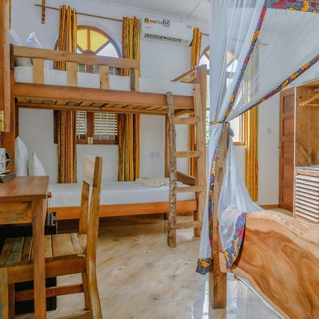Shoki Shoki Hotel Stone Town Zanzibar Esterno foto