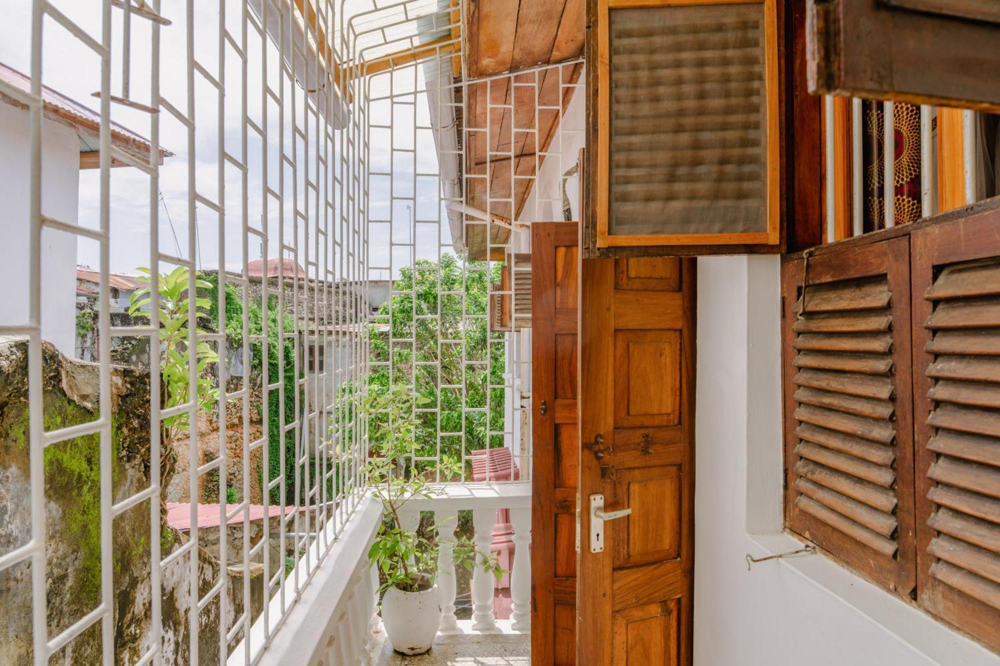 Shoki Shoki Hotel Stone Town Zanzibar Esterno foto