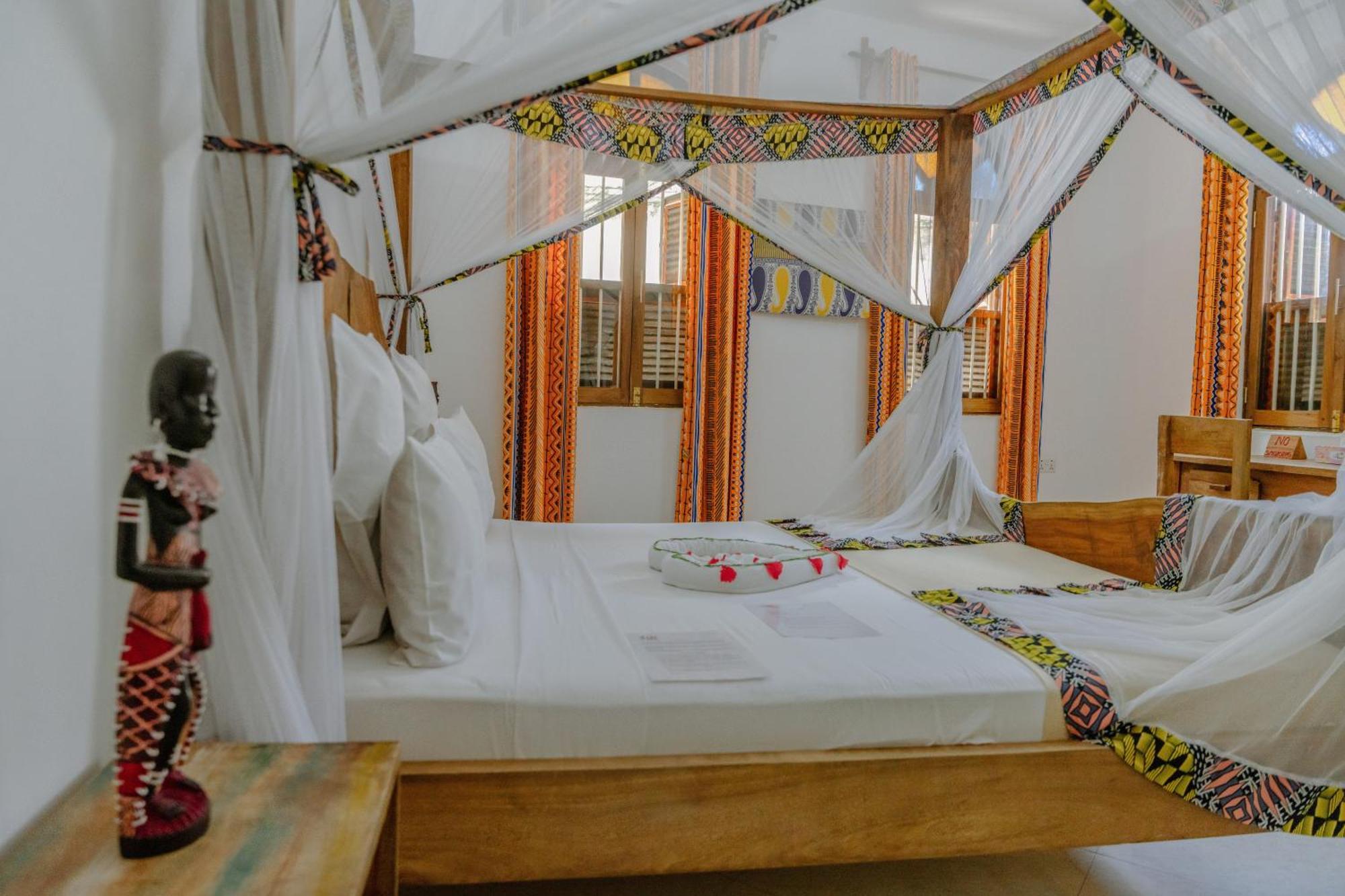 Shoki Shoki Hotel Stone Town Zanzibar Esterno foto