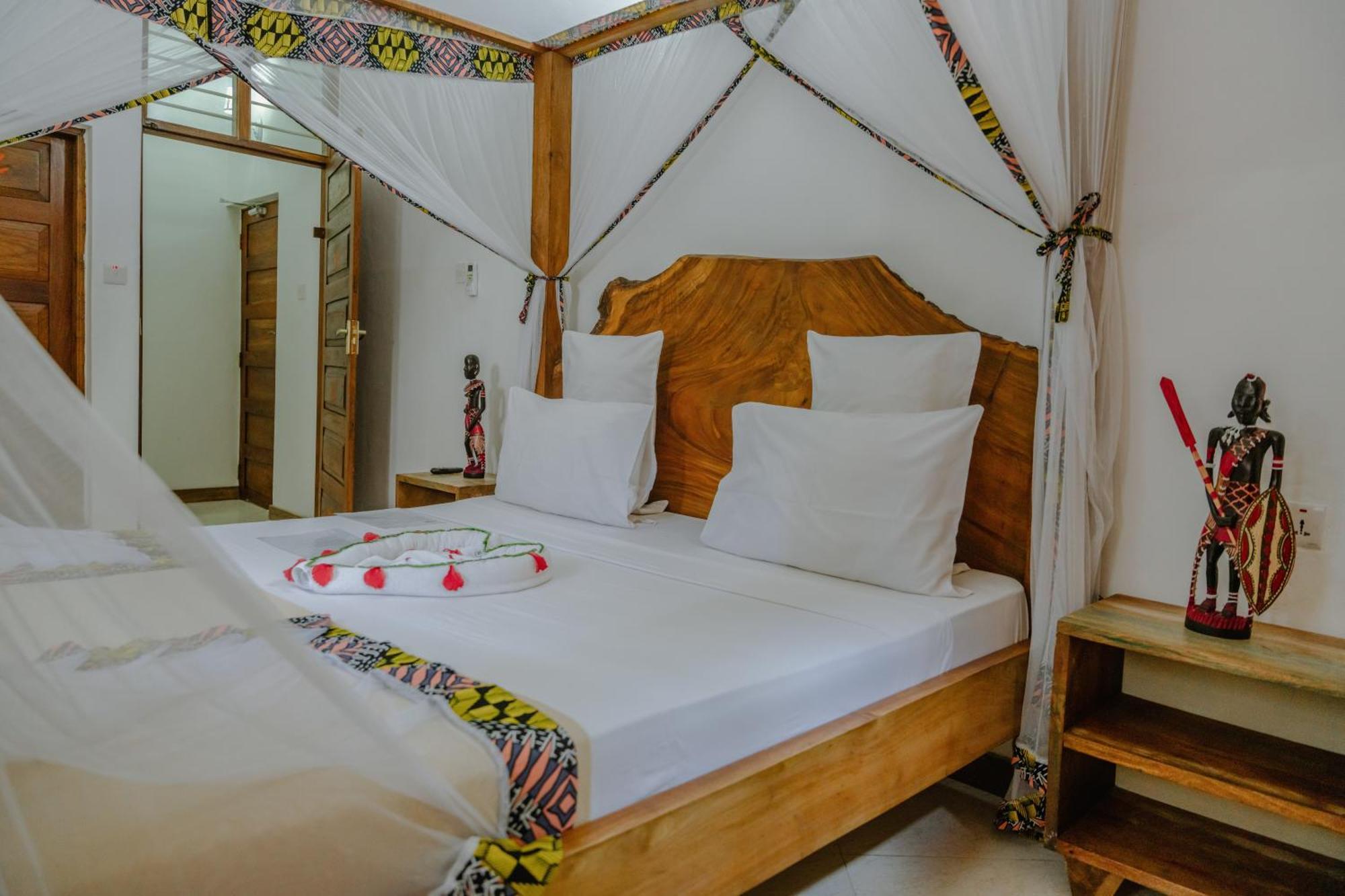 Shoki Shoki Hotel Stone Town Zanzibar Esterno foto