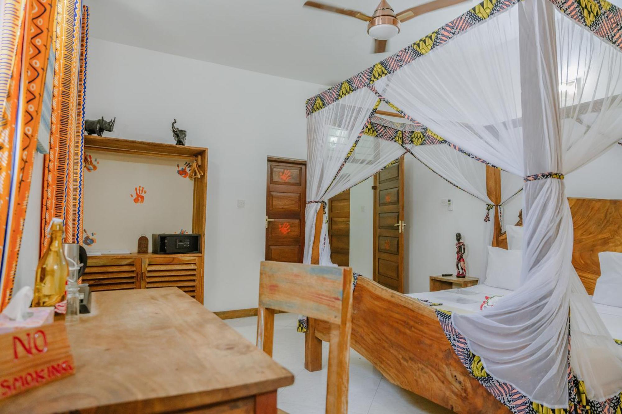 Shoki Shoki Hotel Stone Town Zanzibar Esterno foto