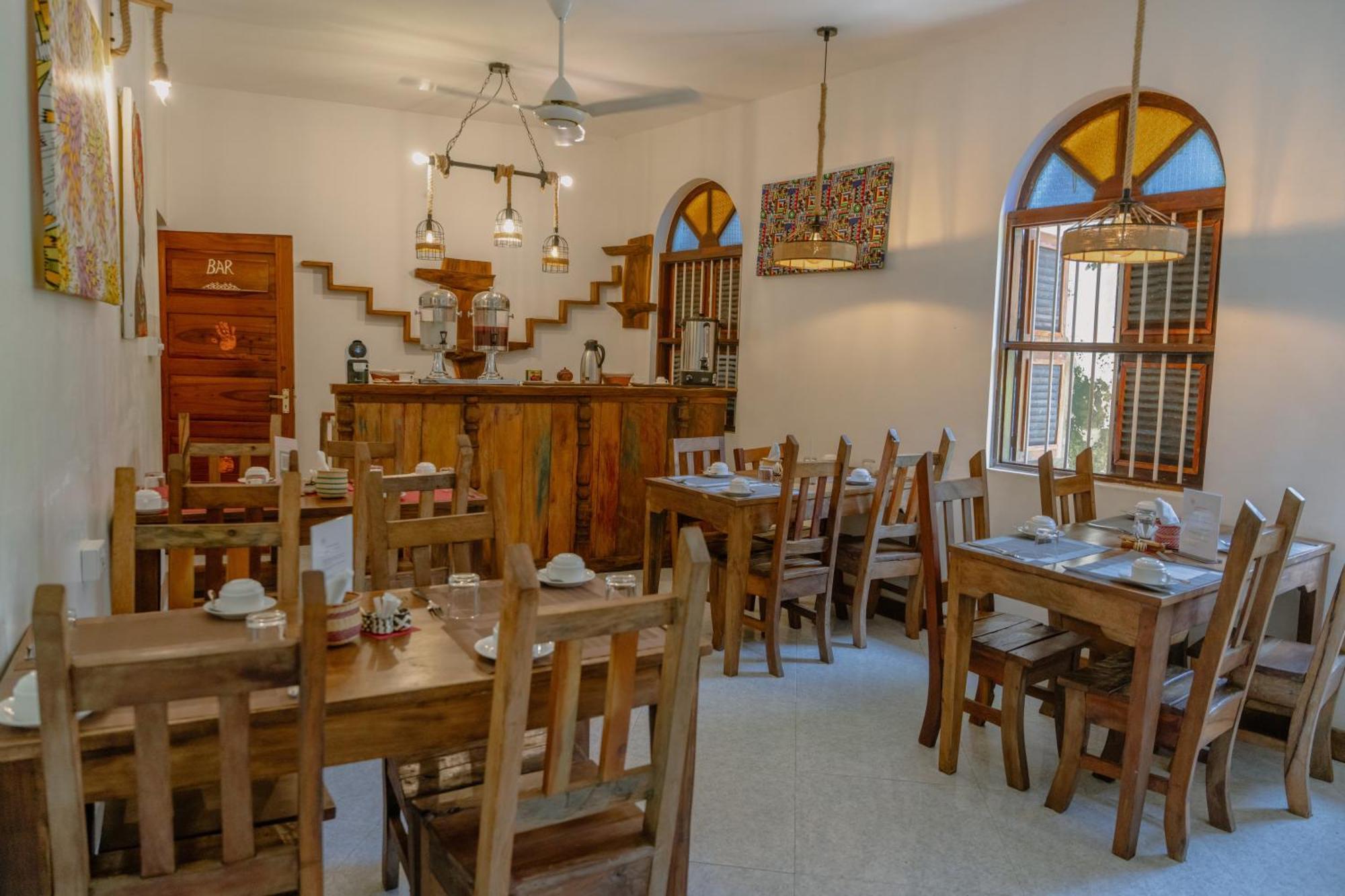 Shoki Shoki Hotel Stone Town Zanzibar Esterno foto