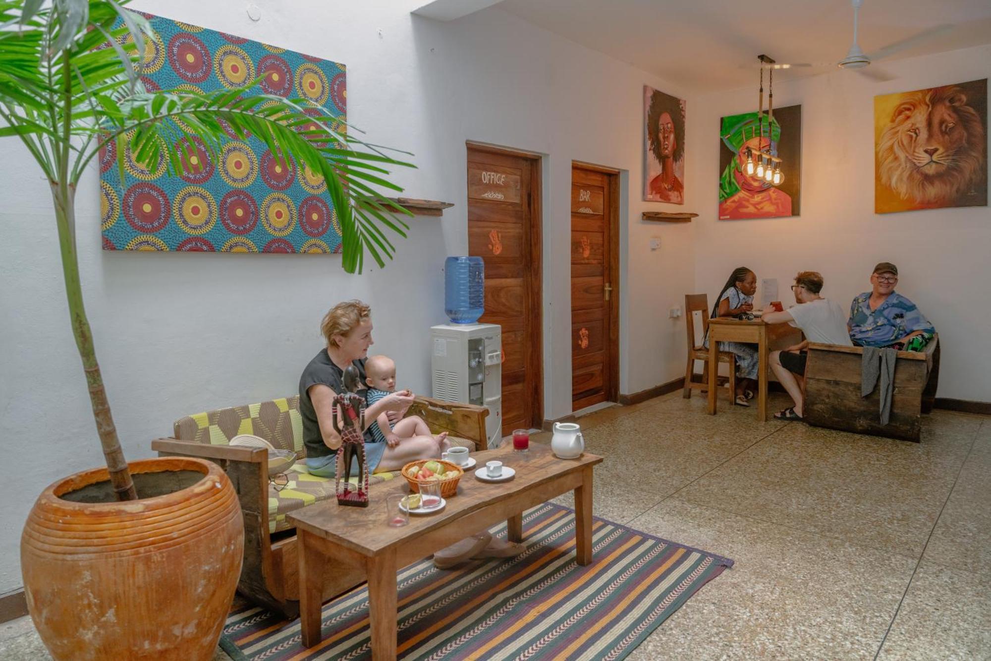 Shoki Shoki Hotel Stone Town Zanzibar Esterno foto